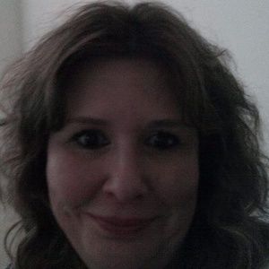 Meet your Posher, Connie